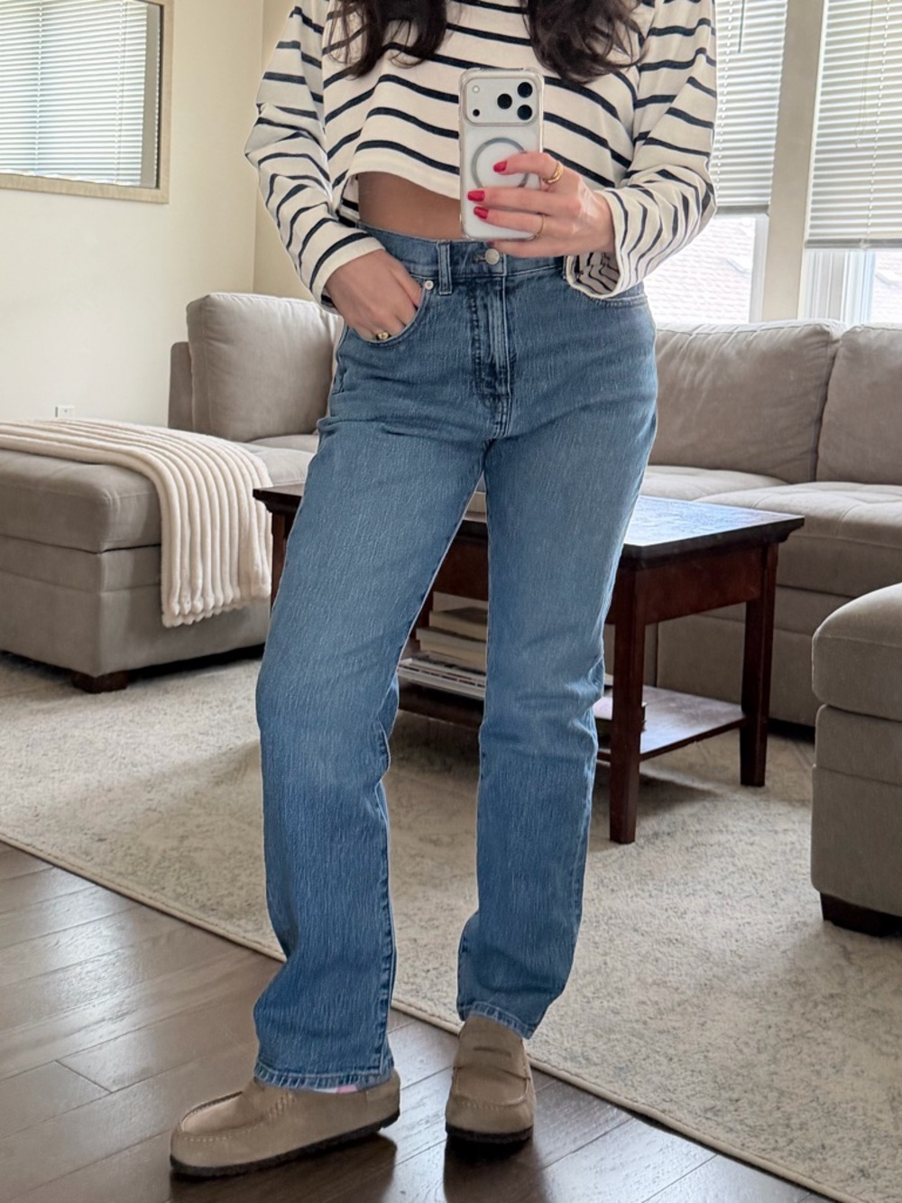 Madewell 90’s Straight High-Rise Jeans in Medium Wash